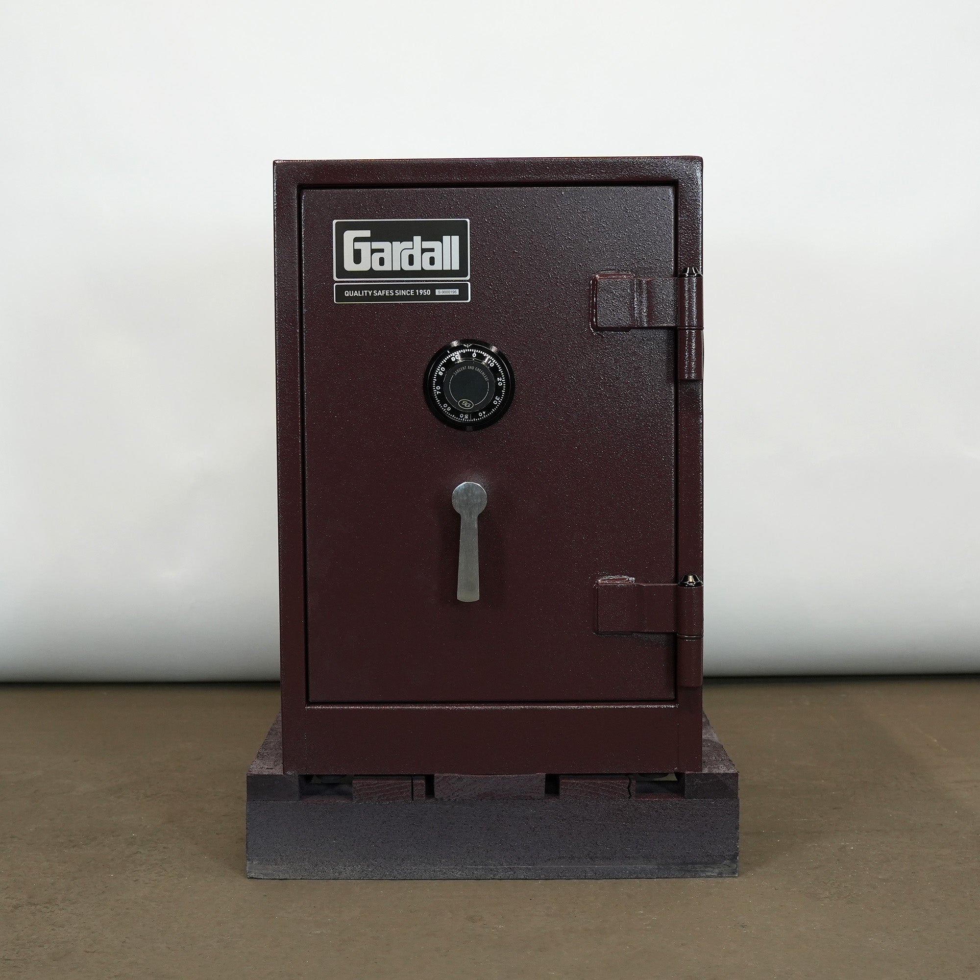 Gardall 1812/2 U.L. 2 Hour Fire/Burglary Safe – Mammoth Safes