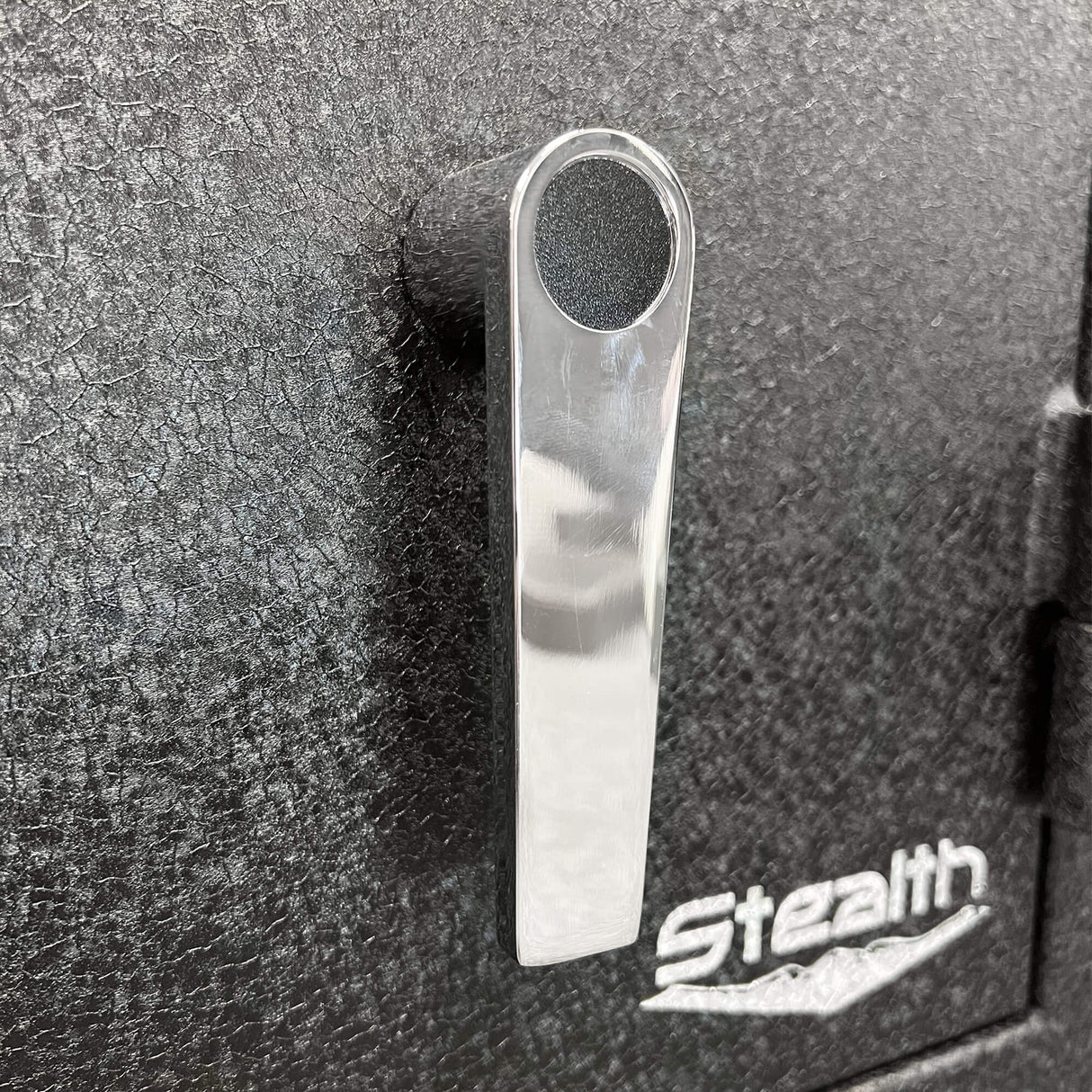 Stealth EHS4 Essential Home Safe